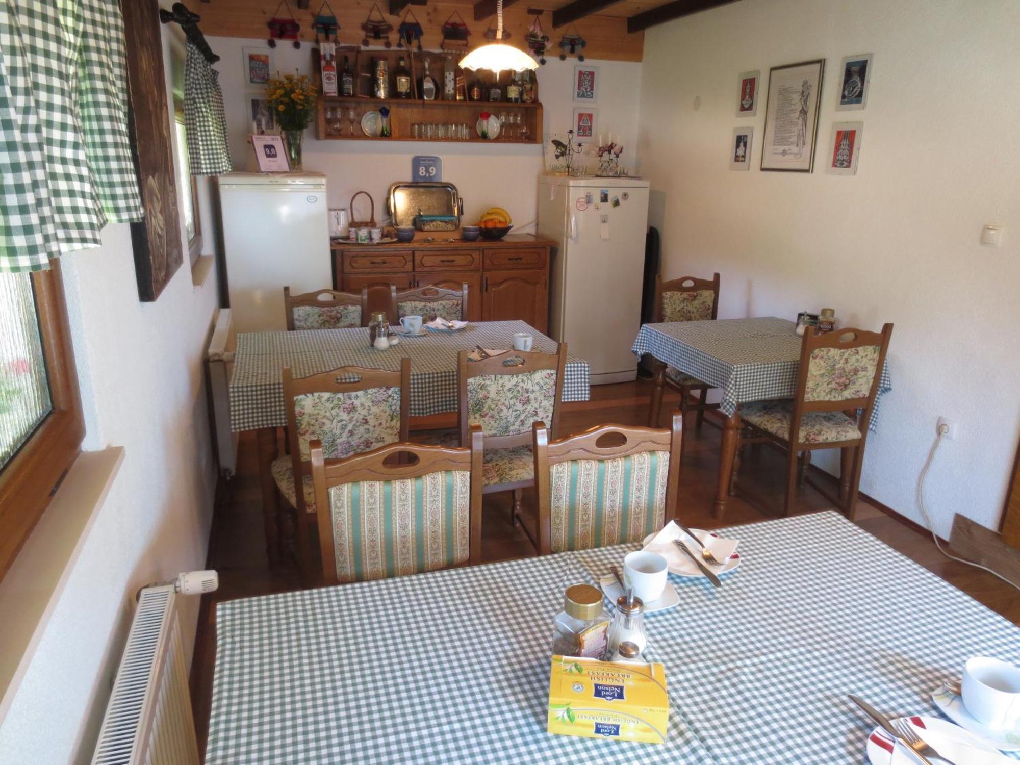 House Jezerka Hotell Jezerce Rum bild