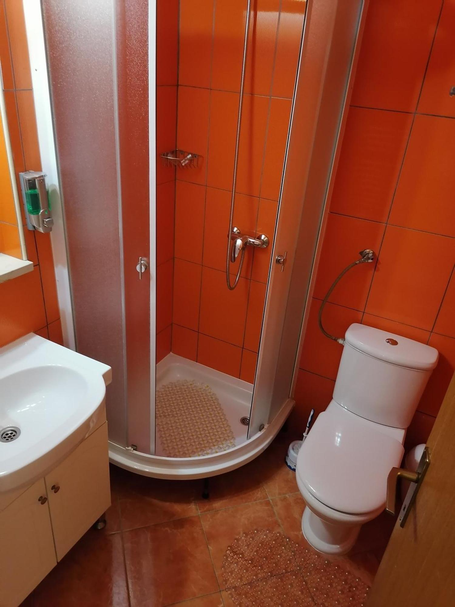 House Jezerka Hotell Jezerce Rum bild