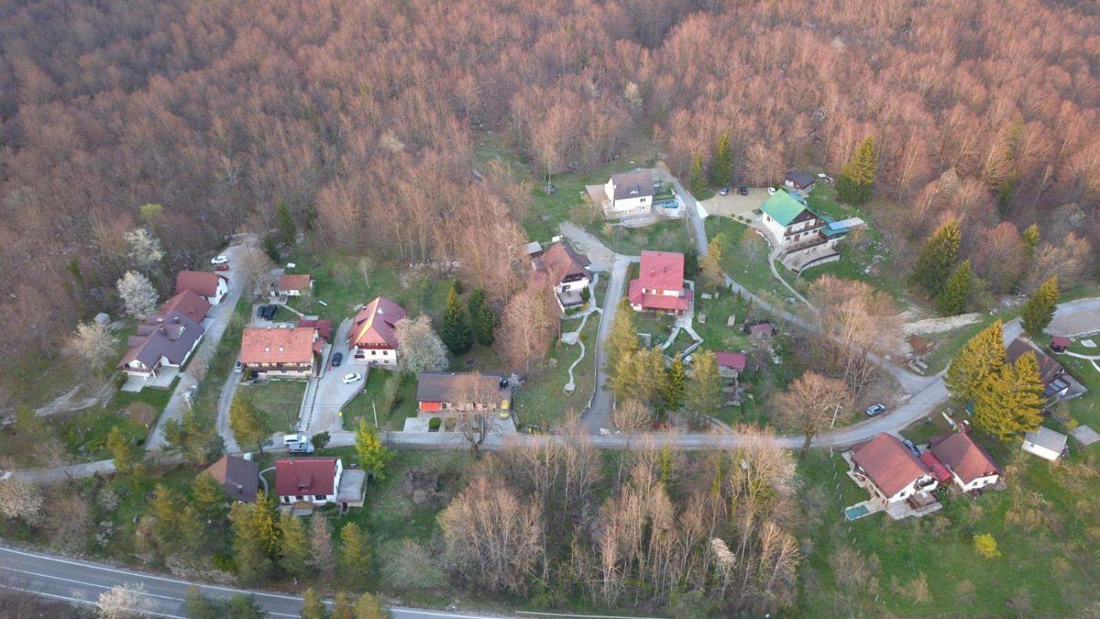 House Jezerka Hotell Jezerce Exteriör bild