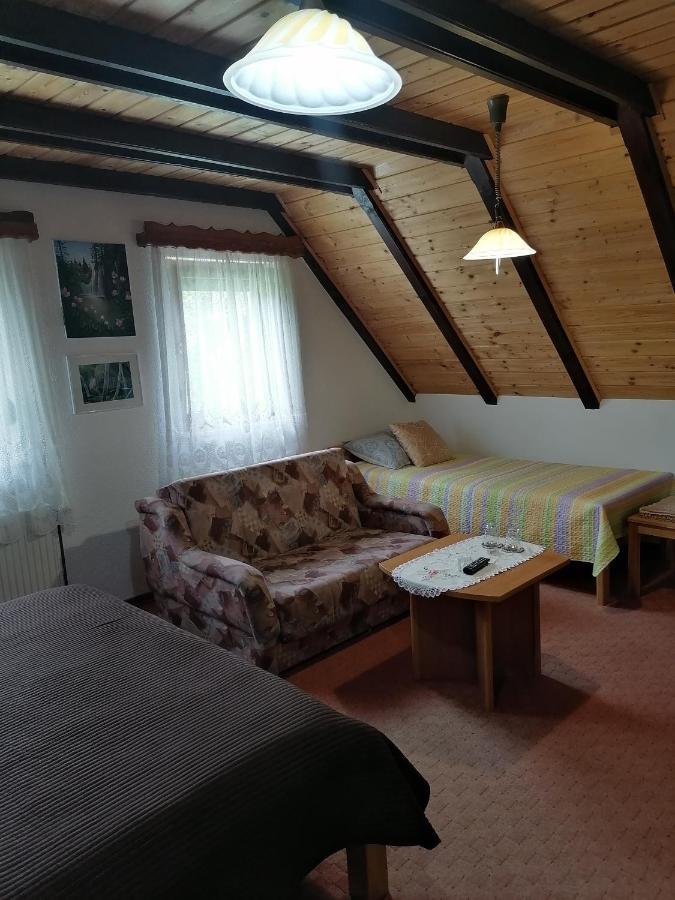 House Jezerka Hotell Jezerce Exteriör bild